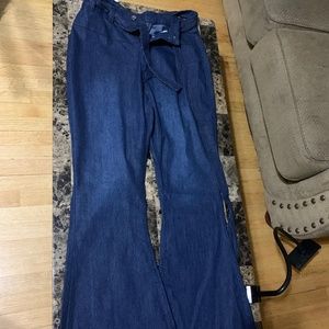 Women’s Bellbottom Jeans